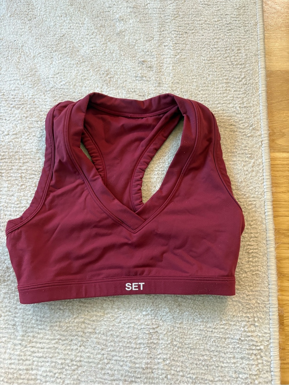 Set Active Women's V-Neck Sports Bra in Burgundy
